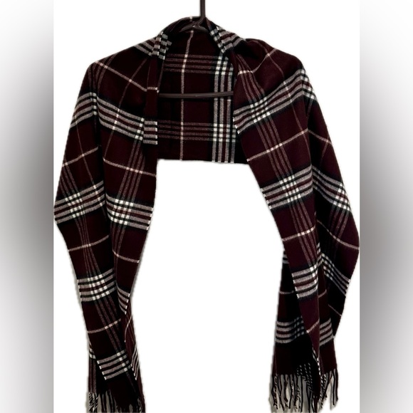 V. Fraas Cashmink Men’s/Women’s  ivory ,black ,plum  14x74( fringeto fringe) - Picture 1 of 5